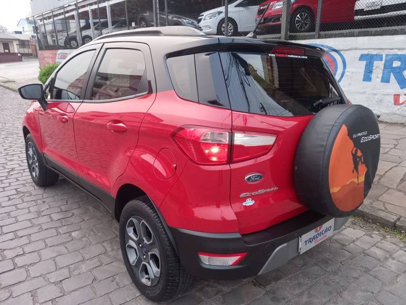 FORD - ECOSPORT - 2019/2020 - Vermelha - R$ 79.900,00