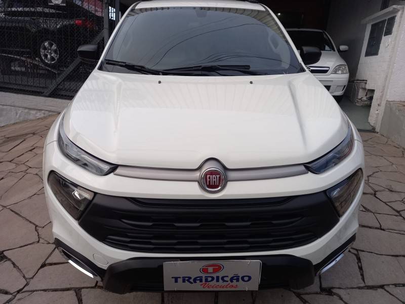 FIAT - TORO - 2020/2021 - Branca - R$ 115.900,00