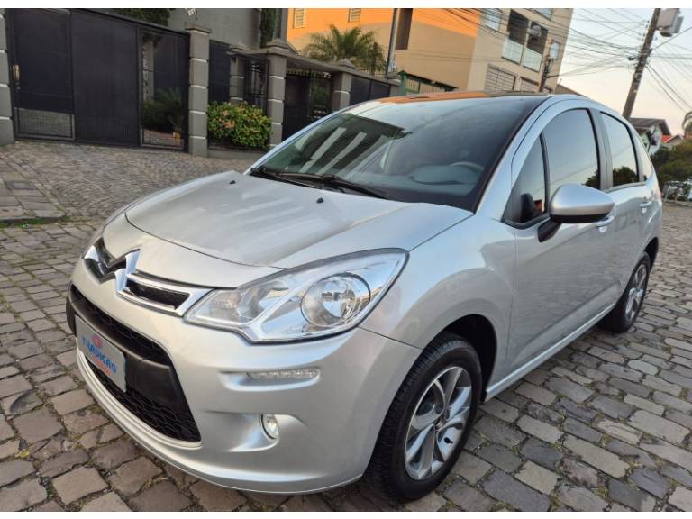 CITROËN - C3 - 2016/2017 - Prata - R$ 49.900,00