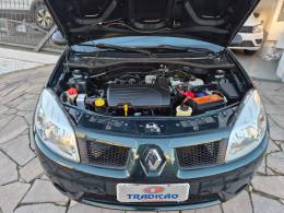 RENAULT - SANDERO - 2011/2011 - Verde - R$ 28.900,00