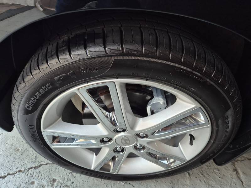 HYUNDAI - I30 - 2011/2012 - Preta - R$ 45.900,00