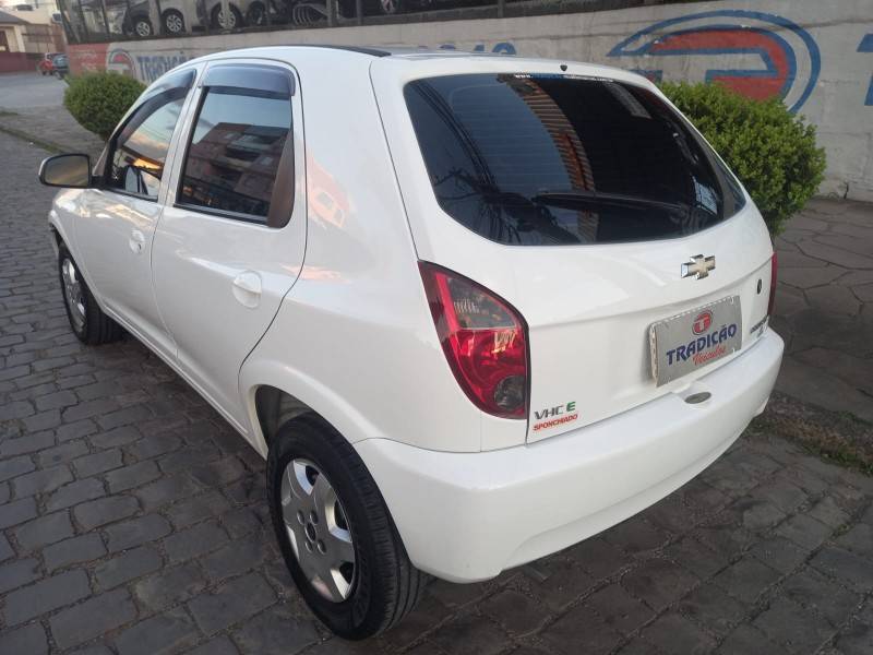 CHEVROLET - CELTA - 2012/2013 - Branca - R$ 33.900,00