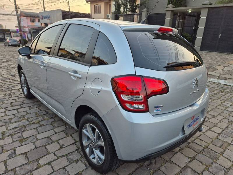 CITROËN - C3 - 2016/2017 - Prata - R$ 49.900,00