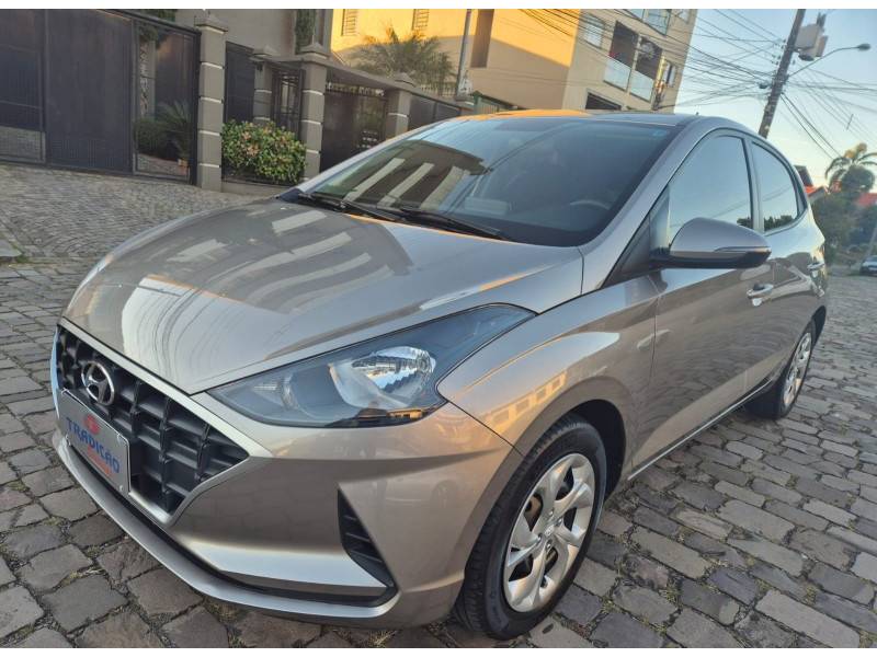 HYUNDAI - HB20 - 2019/2020 - Prata - R$ 64.900,00