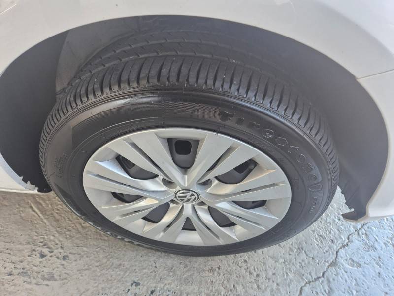 VOLKSWAGEN - GOL - 2020/2021 - Branca - Sob Consulta