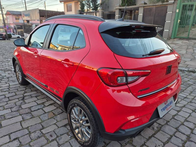FIAT - ARGO - 2019/2020 - Vermelha - R$ 73.900,00