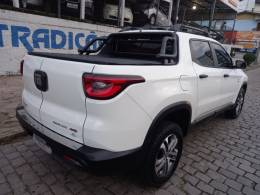 FIAT - TORO - 2020/2021 - Branca - R$ 117.900,00