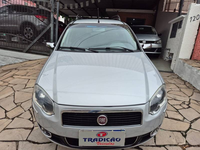 FIAT - PALIO - 2008/2009 - Prata - R$ 37.500,00