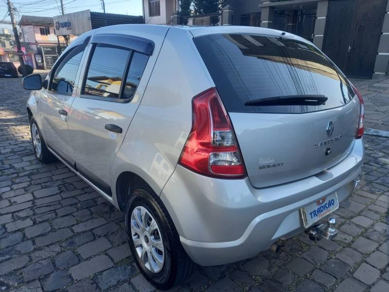 RENAULT - SANDERO - 2012/2013 - Prata - R$ 34.500,00