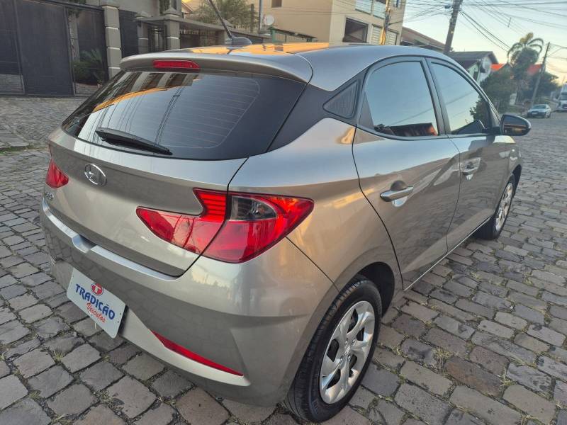 HYUNDAI - HB20 - 2019/2020 - Prata - R$ 64.900,00