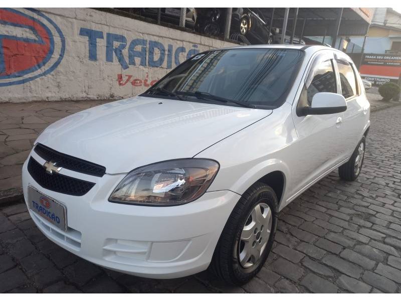 CHEVROLET - CELTA - 2012/2013 - Branca - R$ 33.900,00