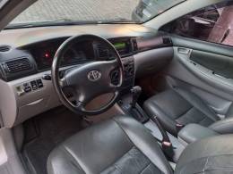 TOYOTA - COROLLA - 2004/2005 - Bege - R$ 35.900,00