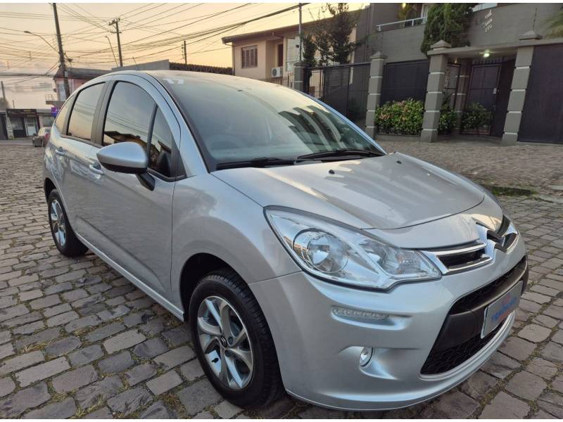 CITROËN - C3 - 2016/2017 - Prata - R$ 49.900,00