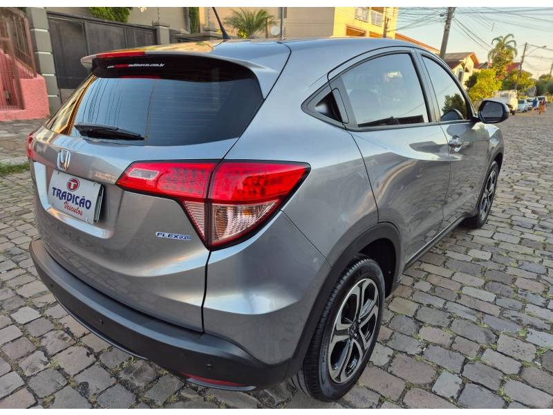 HONDA - HR-V - 2015/2016 - Cinza - R$ 88.500,00