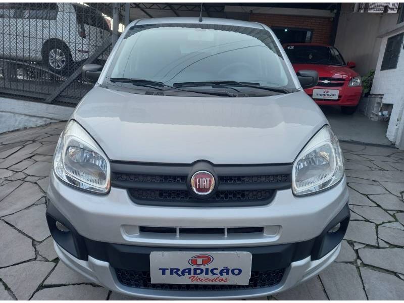 FIAT - UNO - 2016/2017 - Prata - R$ 43.900,00