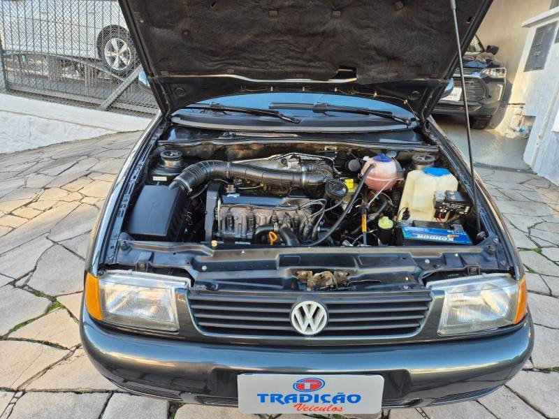 VOLKSWAGEN - POLO - 1998/1999 - Cinza - R$ 14.900,00