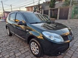 RENAULT - SANDERO - 2011/2011 - Verde - R$ 28.900,00