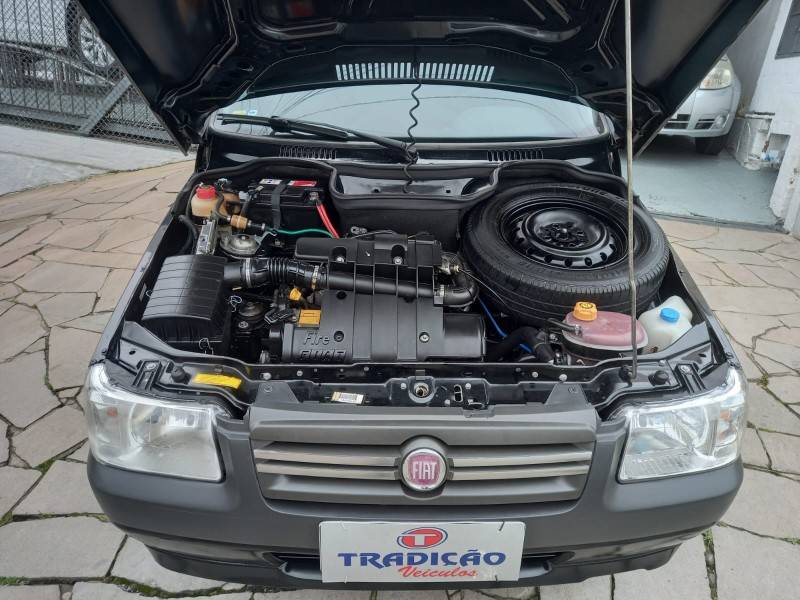 FIAT - UNO - 2013/2013 - Preta - R$ 22.900,00