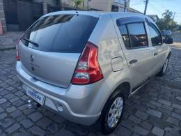 RENAULT - SANDERO - 2012/2013 - Prata - R$ 34.500,00