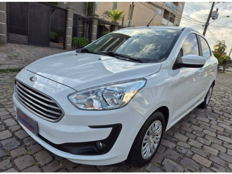 FORD - KA + - 2019/2019 - Branca - R$ 52.500,00