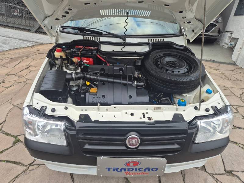 FIAT - UNO - 2010/2011 - Branca - R$ 22.900,00