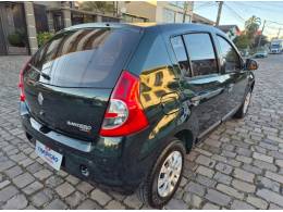 RENAULT - SANDERO - 2011/2011 - Verde - R$ 28.900,00
