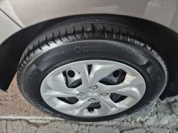HYUNDAI - HB20 - 2019/2020 - Prata - R$ 64.900,00