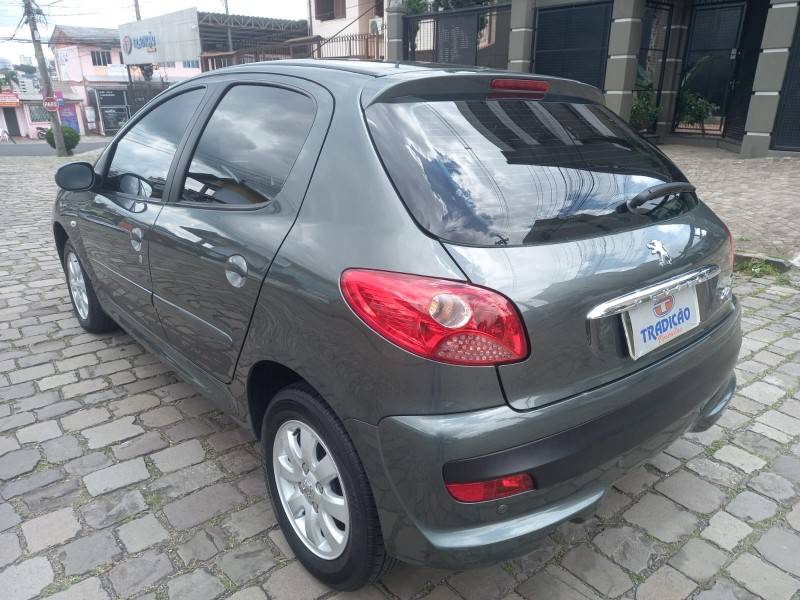 PEUGEOT - 207 - 2010/2011 - Cinza - R$ 25.900,00