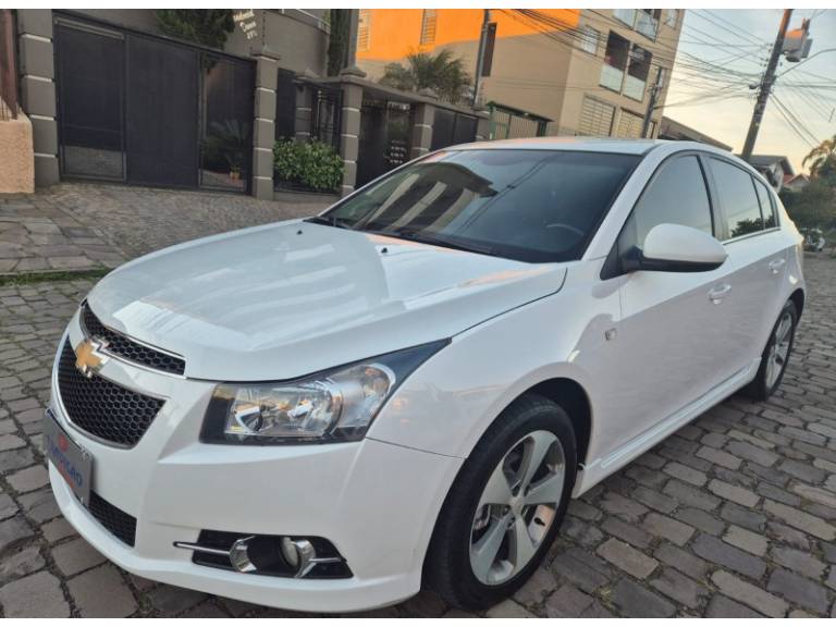 CHEVROLET - CRUZE - 2012/2012 - Branca - R$ 59.500,00