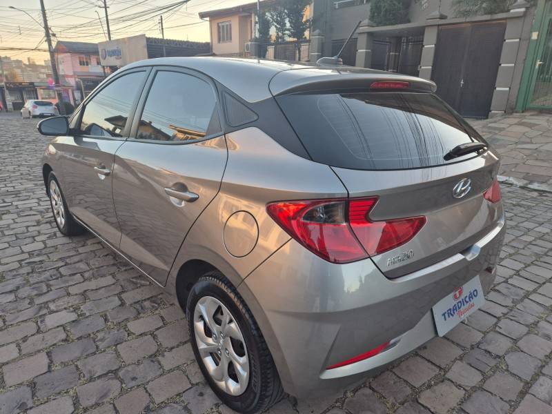 HYUNDAI - HB20 - 2019/2020 - Prata - R$ 64.900,00