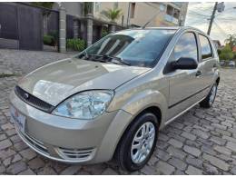 FORD - FIESTA - 2006/2007 - Prata - R$ 22.900,00