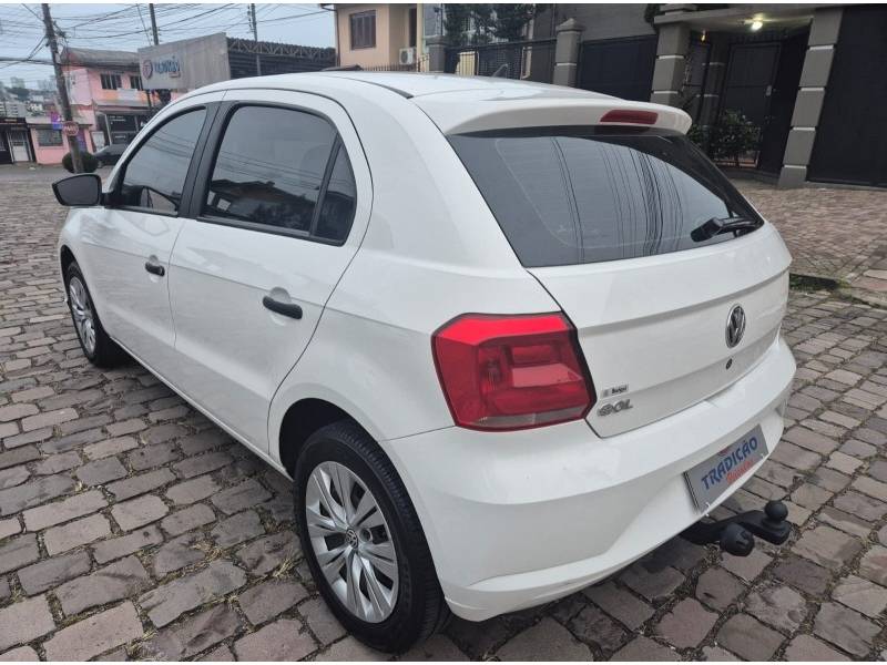 VOLKSWAGEN - GOL - 2020/2021 - Branca - Sob Consulta