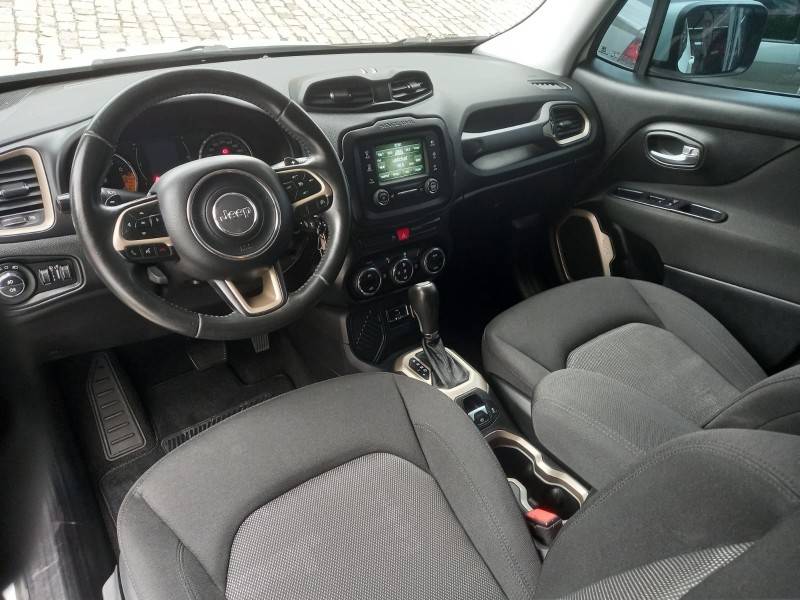 JEEP - RENEGADE - 2016/2016 - Branca - R$ 69.900,00