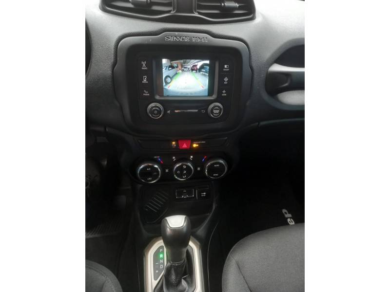 JEEP - RENEGADE - 2016/2016 - Branca - R$ 69.900,00