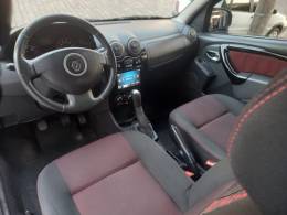 RENAULT - SANDERO - 2013/2014 - Prata - R$ 45.900,00